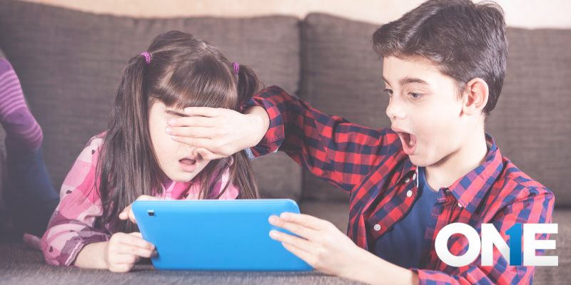 كيفية ضمان سلامة الأطفال على الإنترنت